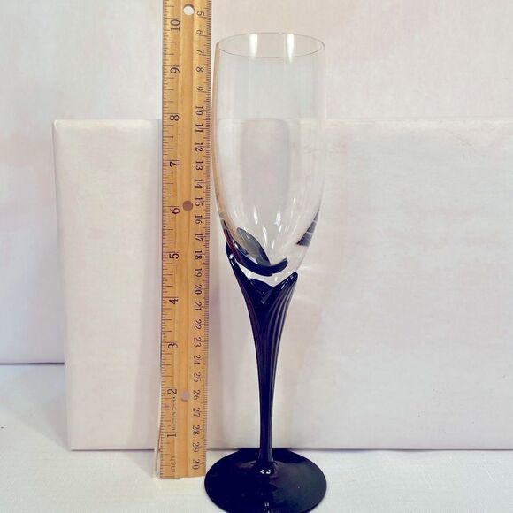 ALEXANDRA-BLACK STEMWARE by MIKASA  (4) CHAMPAGNE GLASSES LIKE NEW CONDITION - Picture 9 of 10